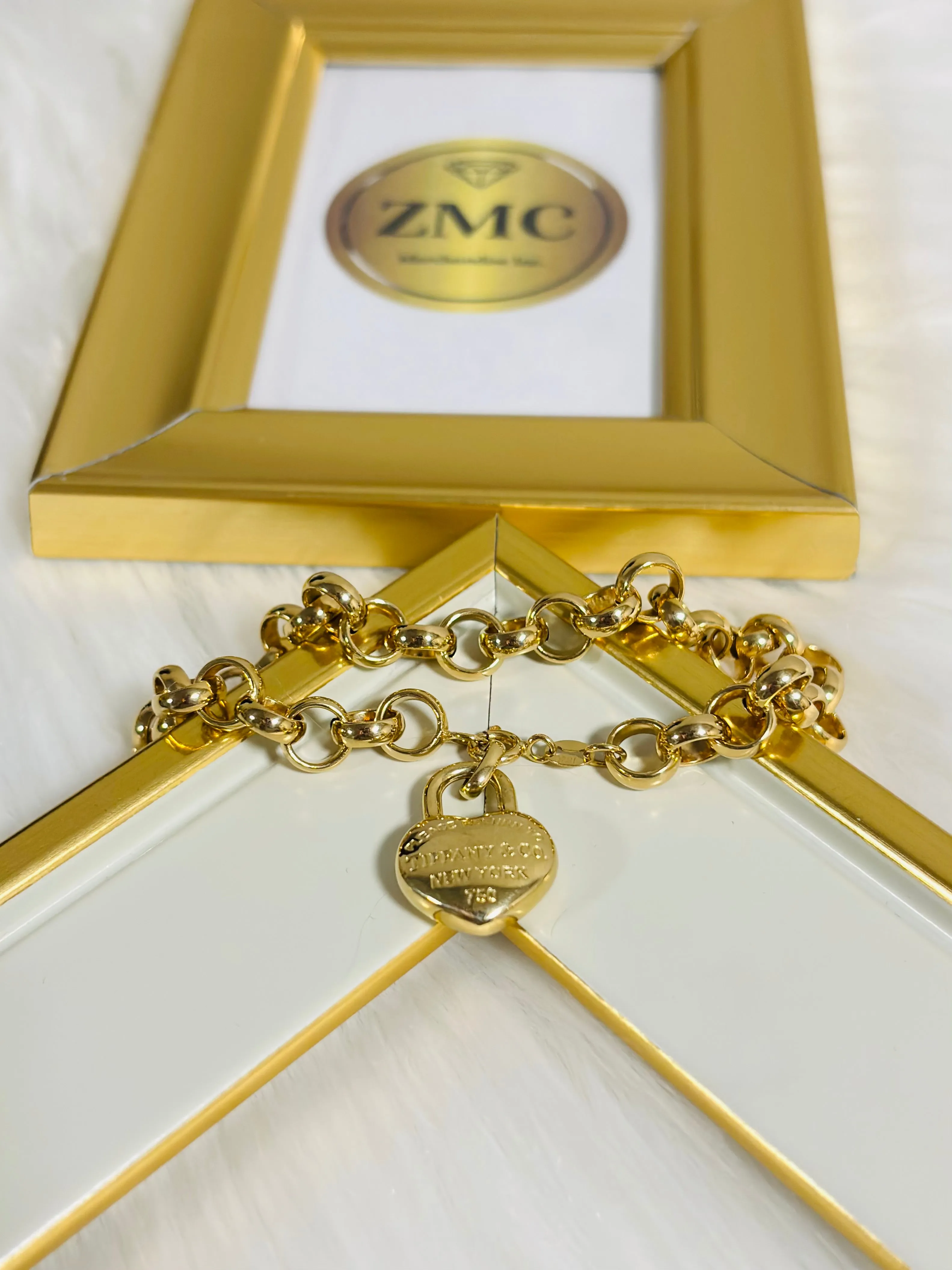 18K Gold Tauco Bracelet with Heart Charms