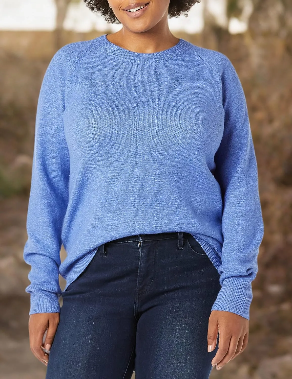 Amazon Essentials Women's Classic-Fit Soft Touch Long-Sleeve Crewneck Sweater
