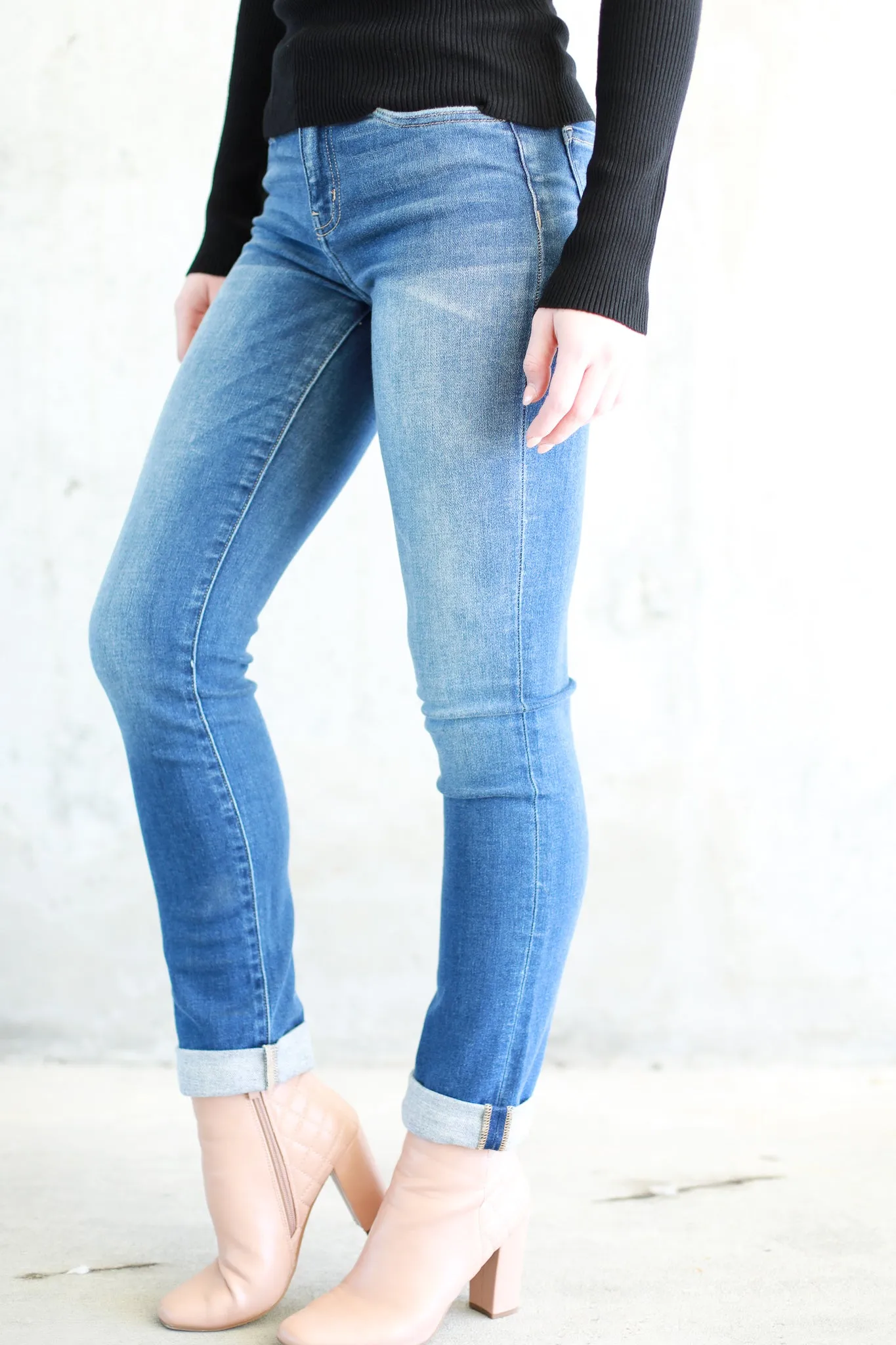 Flying Monkey: High Rise Roll Up Ankle Straight