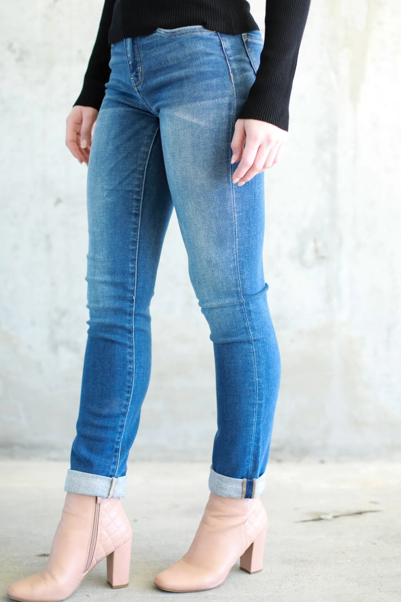 Flying Monkey: High Rise Roll Up Ankle Straight