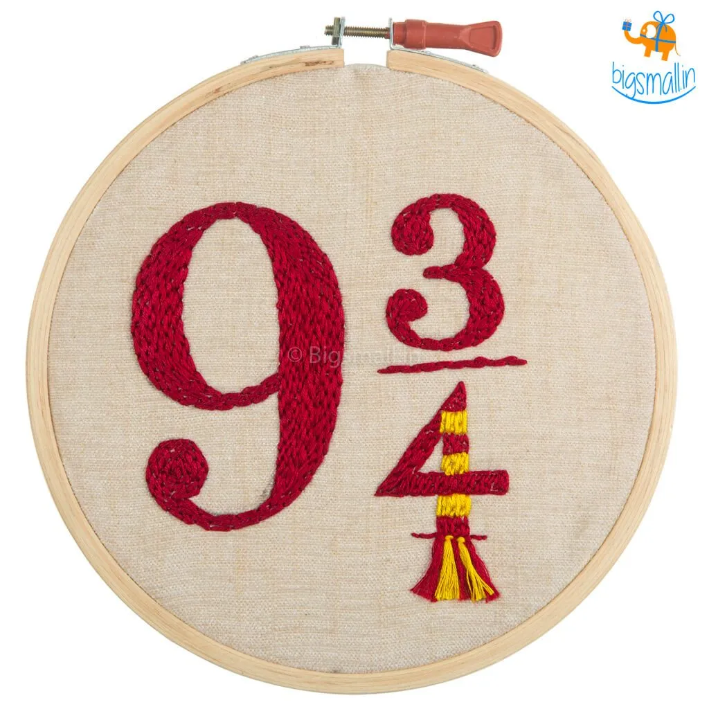 Harry Potter 9 3/4 Embroidery Hoop Art