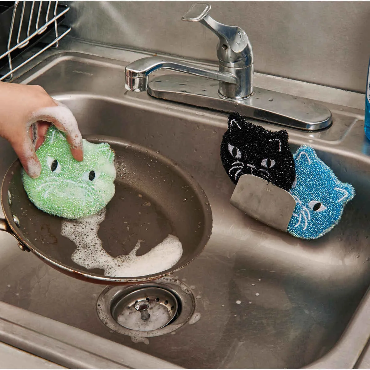 Kikkerland Cat Scrubbies Set of 3