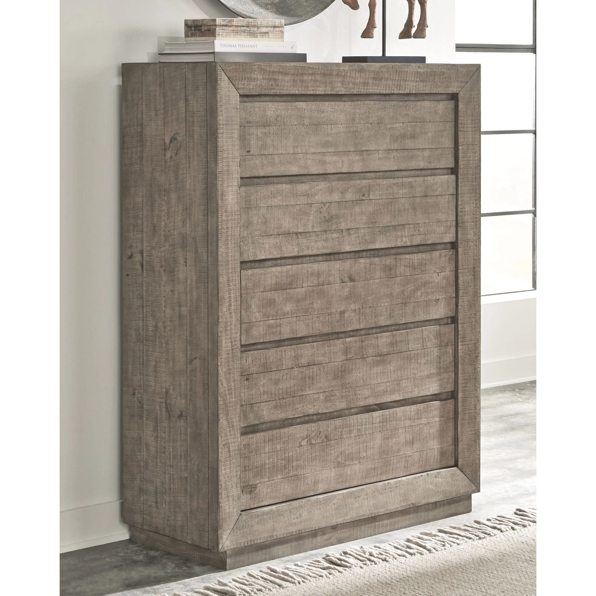 Langford-EXCLUSIVE Chest